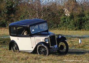 Things are starting to look ÒdodgyÓ for Angus Frost  and his diminutive 1932 Austin 7 Saloon. Pete Austin