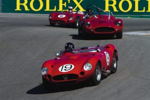 (19) Rick Hall, 1957 Maserati 450S, (16) John Long, 1959 Devin SS, (6) Derek Bell, 1957 Maserati 300S.Photo: Brad Fox 