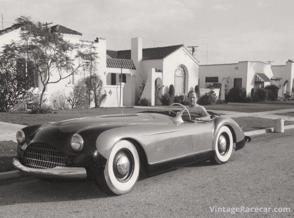 Bill Miller in his magnificent Miller V12 Packard. 