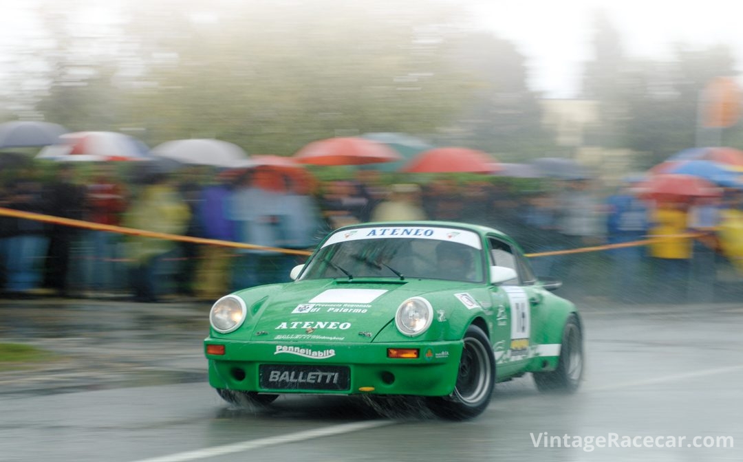 The Porsche 911 RSR of Savatore Riolo and Maurizio Marin.Photo: Peter Collins 