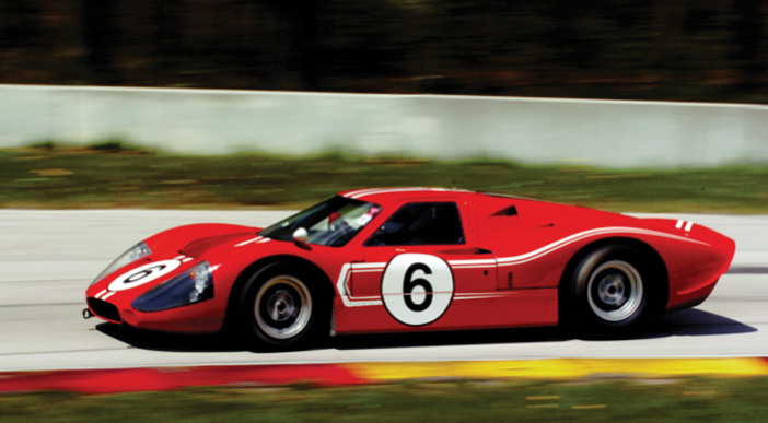 Bill Peter's 1967 Ford GT 40 MkIV flies through Turn 6. Photo: Fred Sickler 