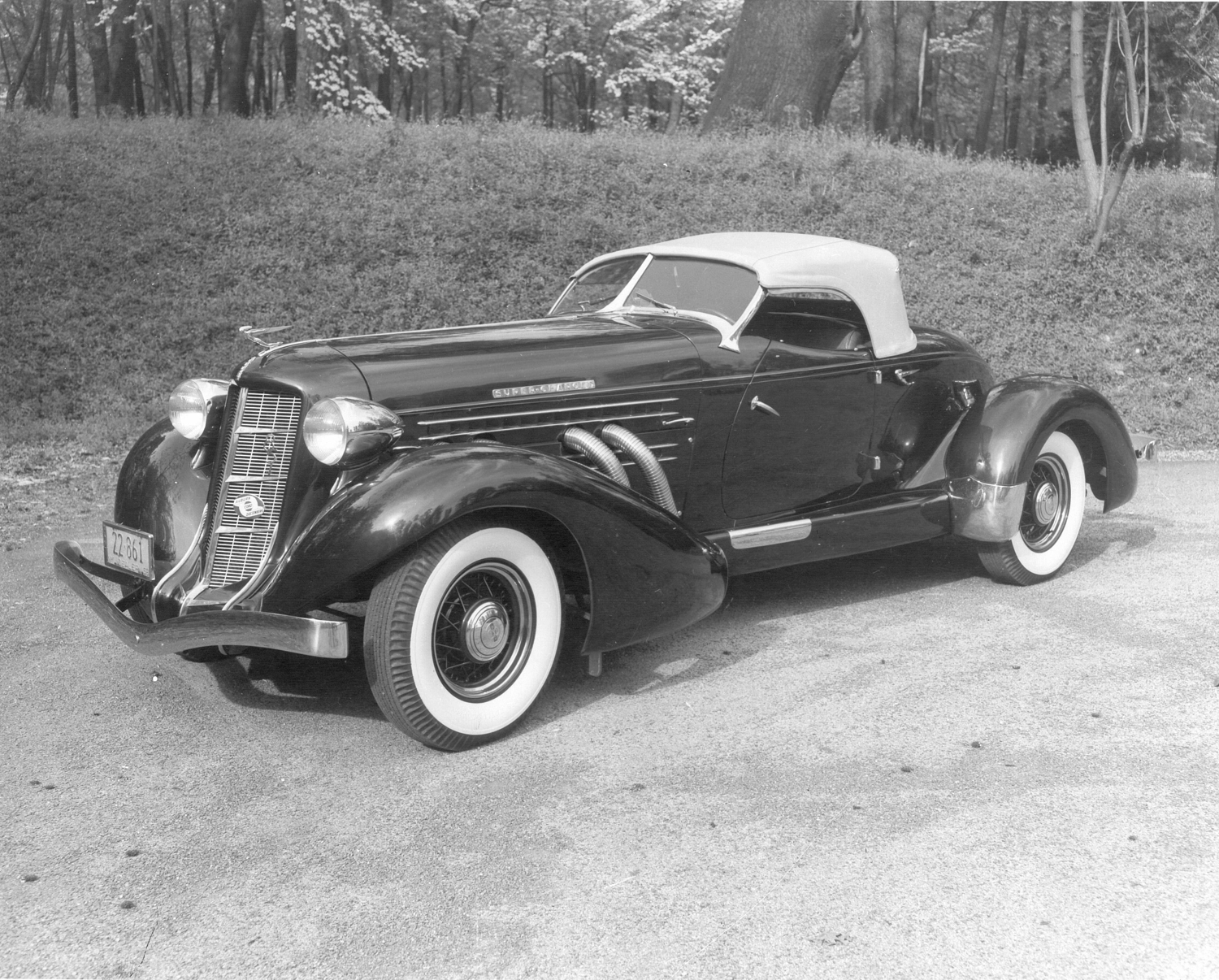 The 851 Speedster was big, beautiful, fast, and not very practical. 