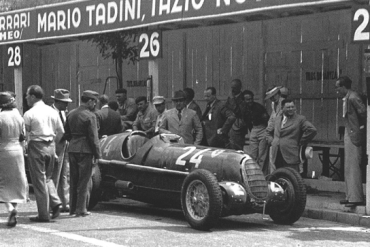 Scuderia Ferrari pits - 1936 Hungarian Grand Prix