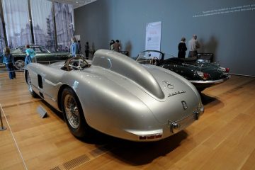 Allure of the Automobile Exhibit - Photo Gallery