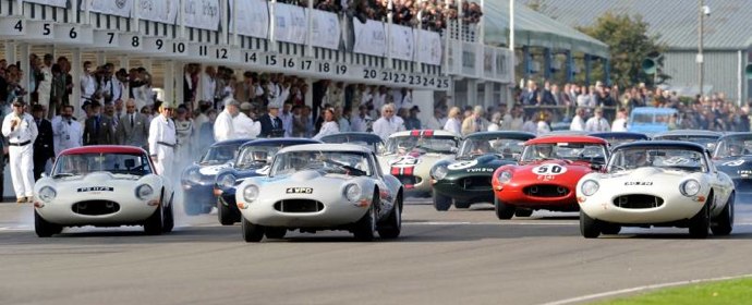 Start of the Fordwater Trophy Race at Goodwood Revival 2011