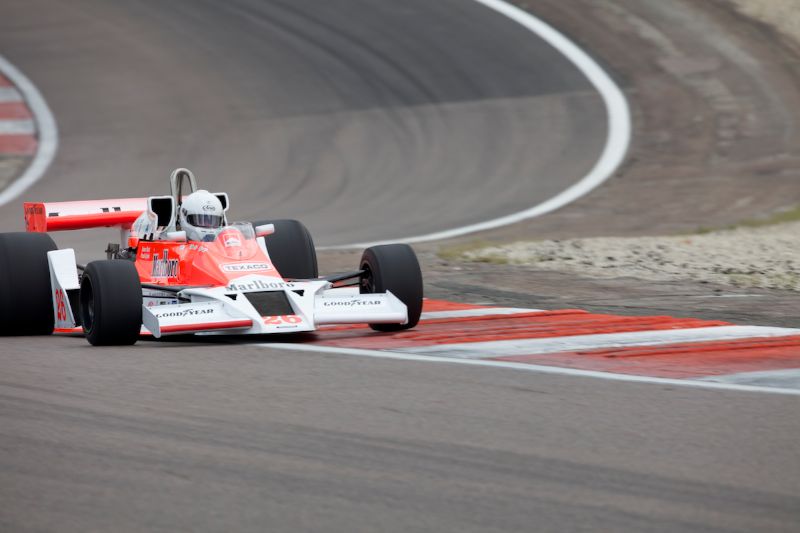 GP Masters, McLaren M26 Peter Falkner