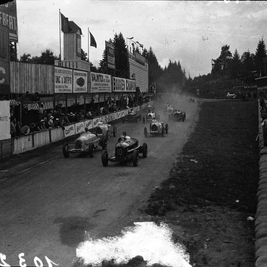 1280px-Start_of_the_1933_Belgian_Grand_Prix