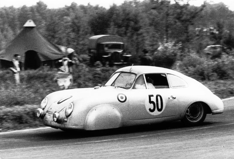 1952 24h Le Mans, Nr. 50: Edmond Mouche und Auguste Veuillet auf einem 356 SL, Sieg in der Klasse Sportwagen bis 1100 ccm