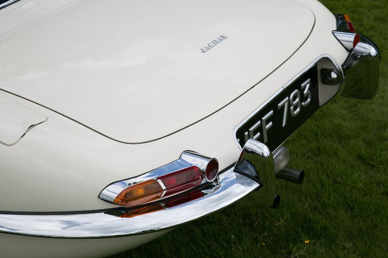 1961 Jaguar E-Type Roadster