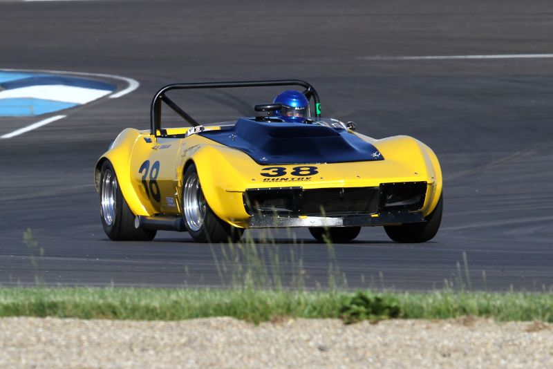 Alan Sevadjian, 69 Corvette Picasa