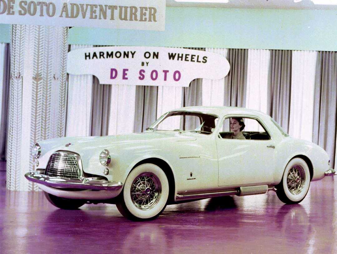 Three-quarter front view of a 1952 white DeSoto Adventurer