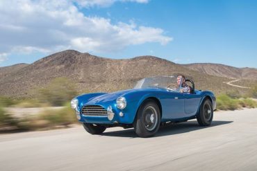 Shelby Cobra CSX2000 Darin Schnabel ©2016 Courtesy of RM Sotheby's