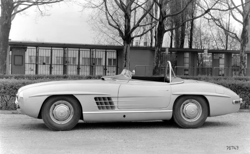 Mercedes-Benz touring sports car 300 SLS (W 198), 1957