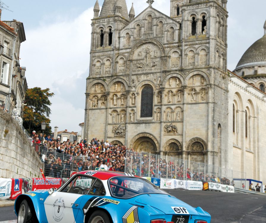 Photo: Franois et Bastien Baudin Agence de presse Austral