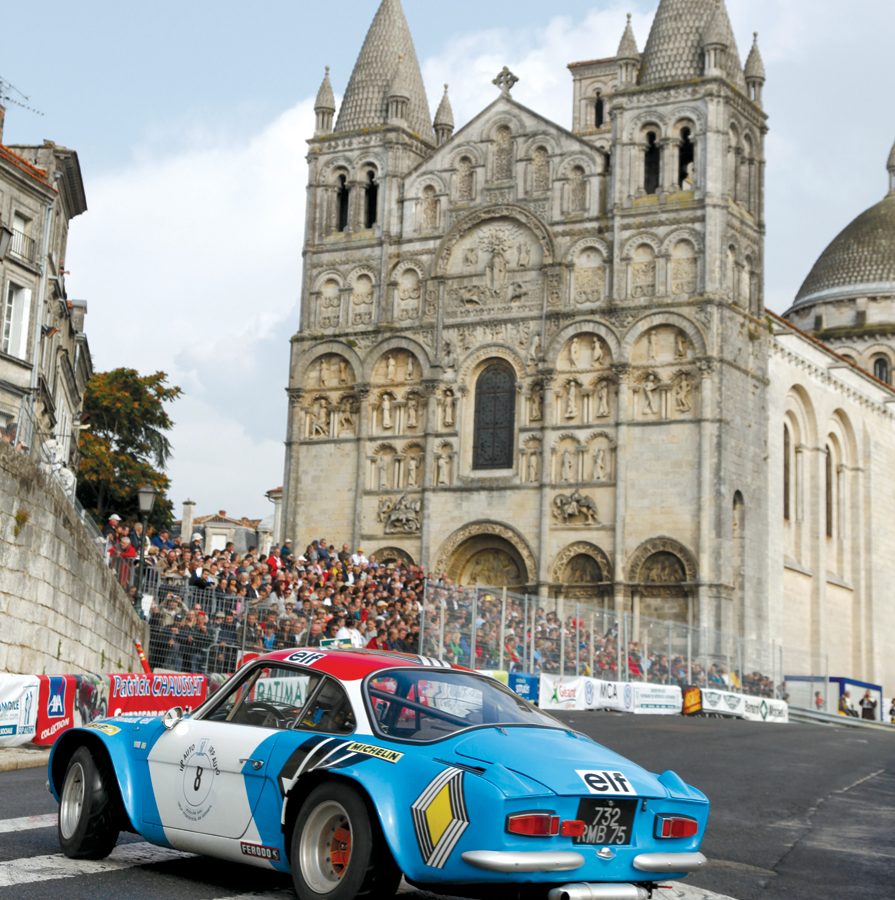 Photo: Franois et Bastien Baudin Agence de presse Austral