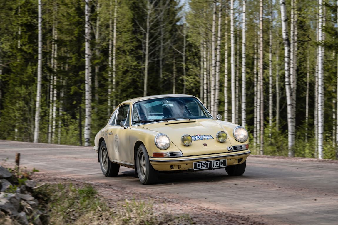 Baltic Classic 2017. Day 05. Turku -  Jvaskyla., Car 61. Gavin Henderson(GB) / Diana Henderson(GB) 1965 Porsche 911