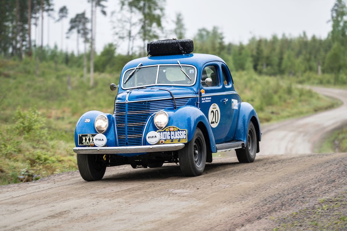 Car 20. John Whitelock(GB) / Nicole Whitelock(GB)1938 - Ford Coupe, Karlstad - Stockholm
