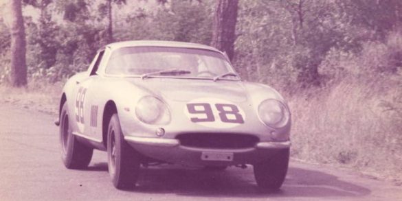 Chassis 09051 competing in its first race at the 1966 500 Kilometers of Mugello (Photo copyright and courtesy of Marcel Massini)