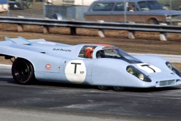 The six-wheel Porsche 917K being driven by Jo Siffert at Daytona in 1970.  Composite Fred Lewis photo by Louis Galanos. Picasa