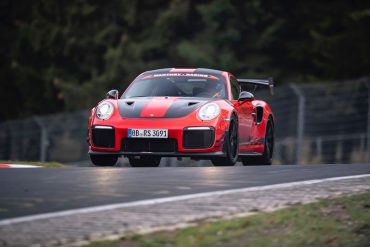 Porsche GT2 RS MR