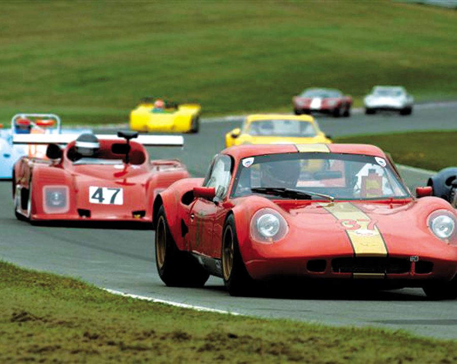 Tight racing in the World Sportscar Masters race.
Photo: Peter Collins