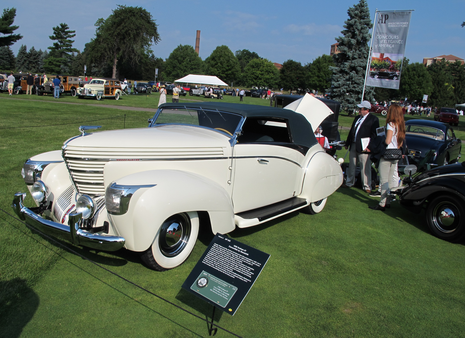 1938 Graham 97 Convertible by Saouchik owned by Bill Johnston and Ron Elenbaas.