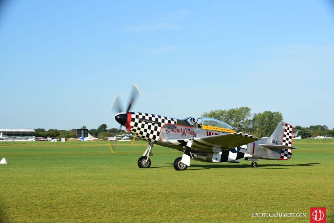 1944 Mustang P-51D "Country Mary".