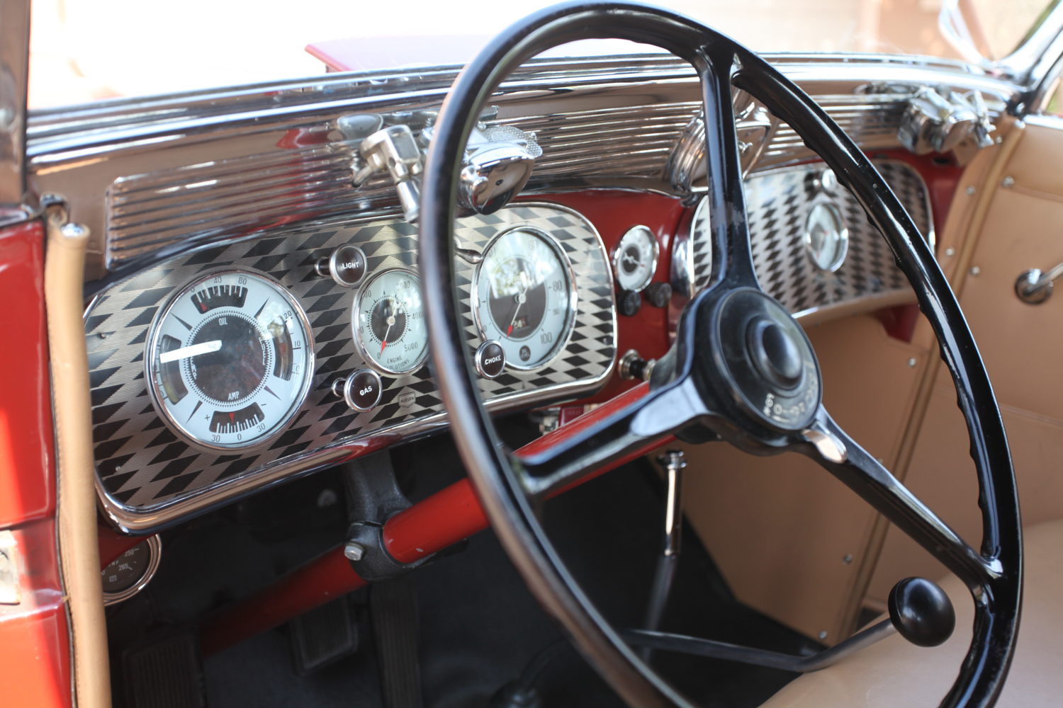 Everything about this car is beautiful, including the dash.