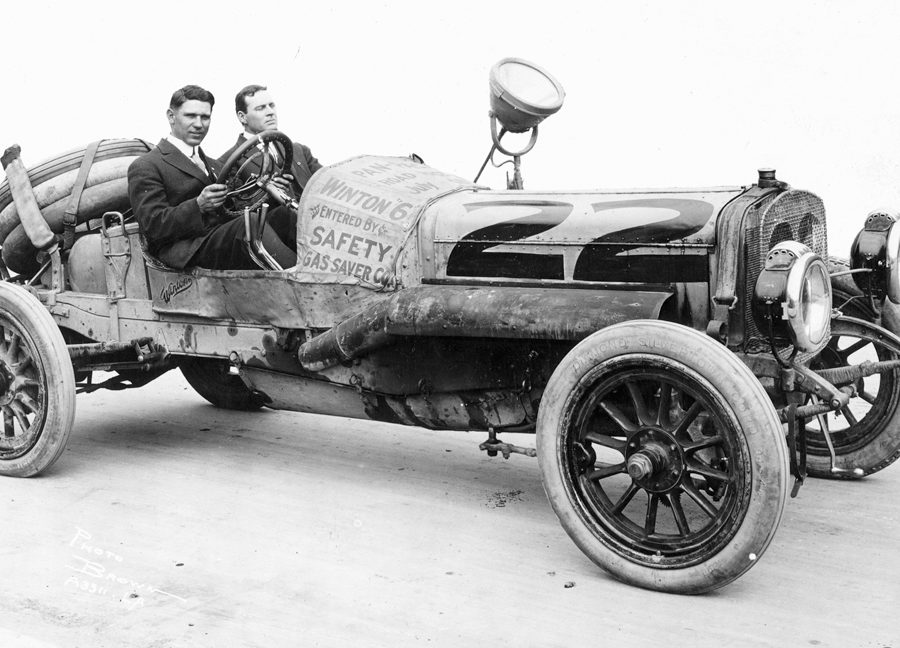 Frank Verbeck drives his Fiat to victory in the Pan-Pacific Road Race (1913).