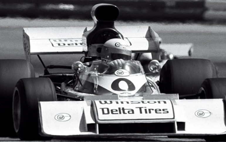 Jody Scheckter clinches the SCCA/USAC F5000 Championship (1973).