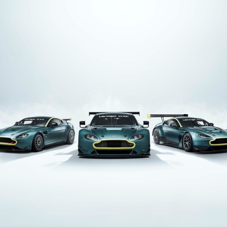Aston Martin VANTAGE LEGACY COLLECTION