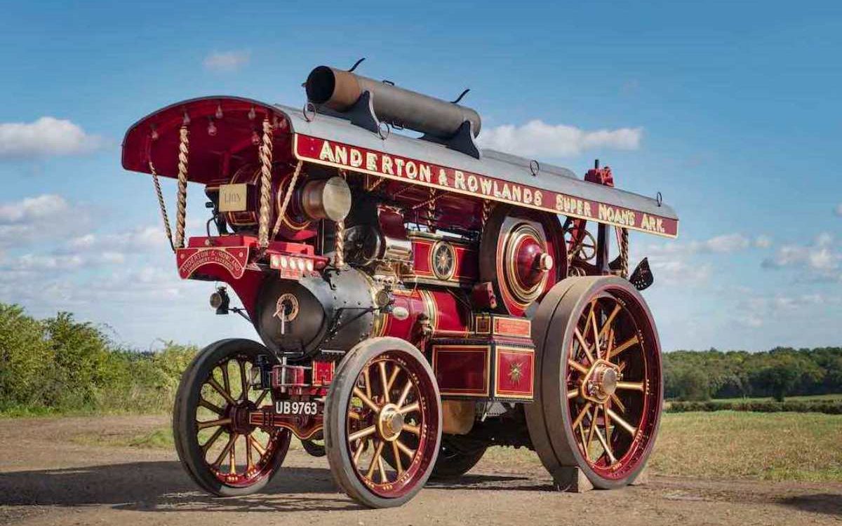 Lion Fowler Steam Engine