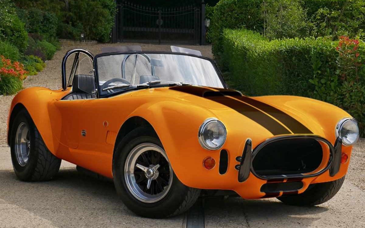 AC Cobra Series 4–electric