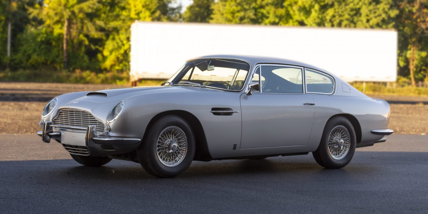 1966 Aston Martin DB6 Vantage Sport Saloon