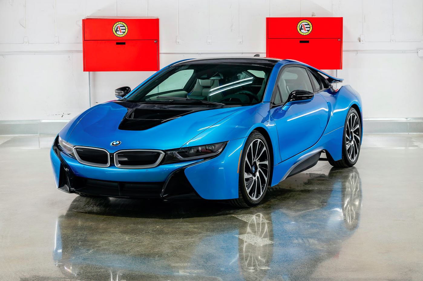 Practically New 2014 Bmw I8 Plug-In Hybrid Sports Car On Collecting Cars