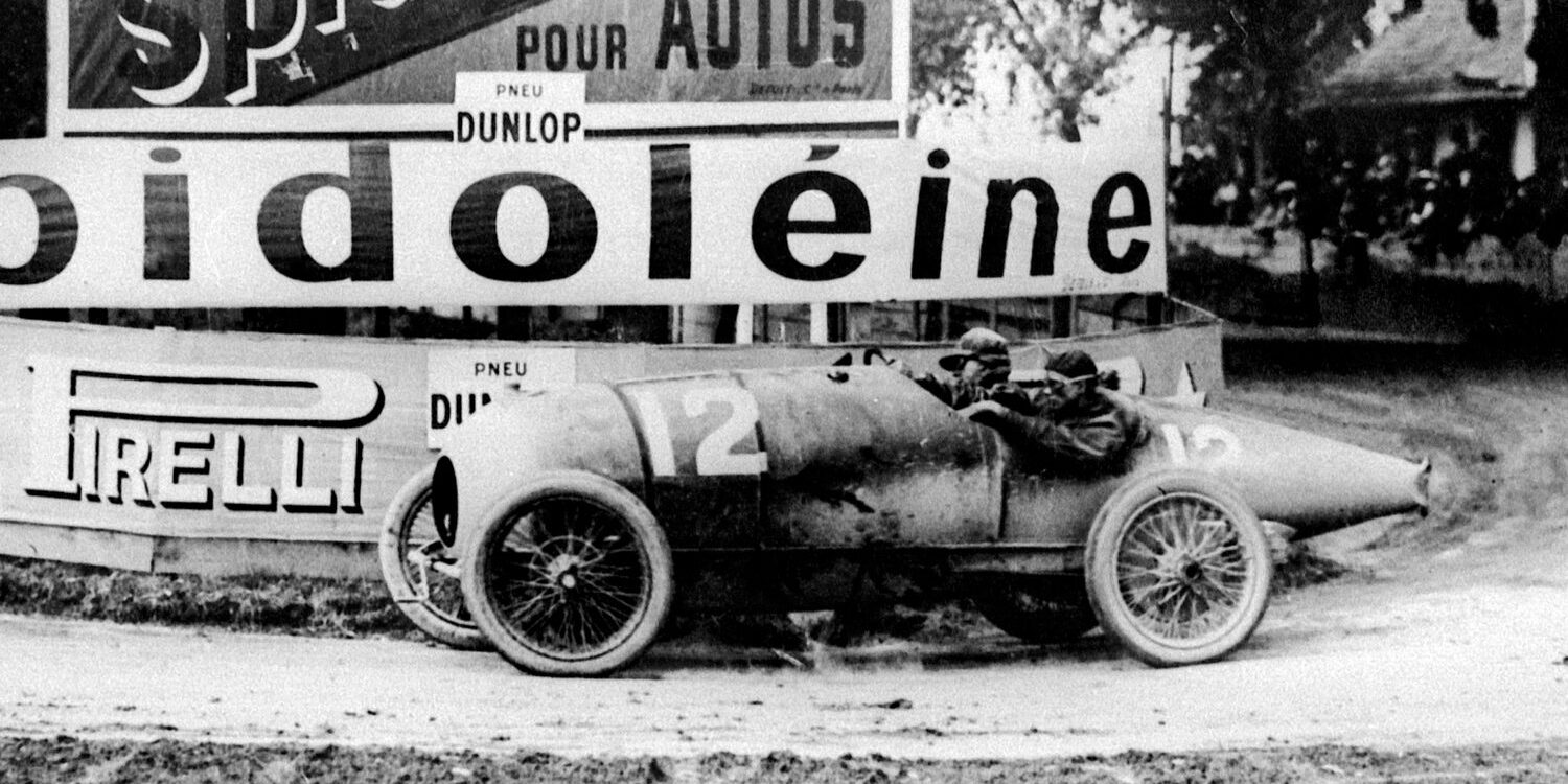 The racing prototype of the Type 30 during the 1922 Grand Prix de France.