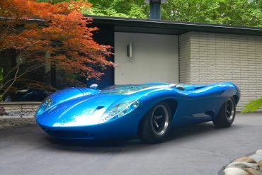 Completed JM Special Can-AM on driveway