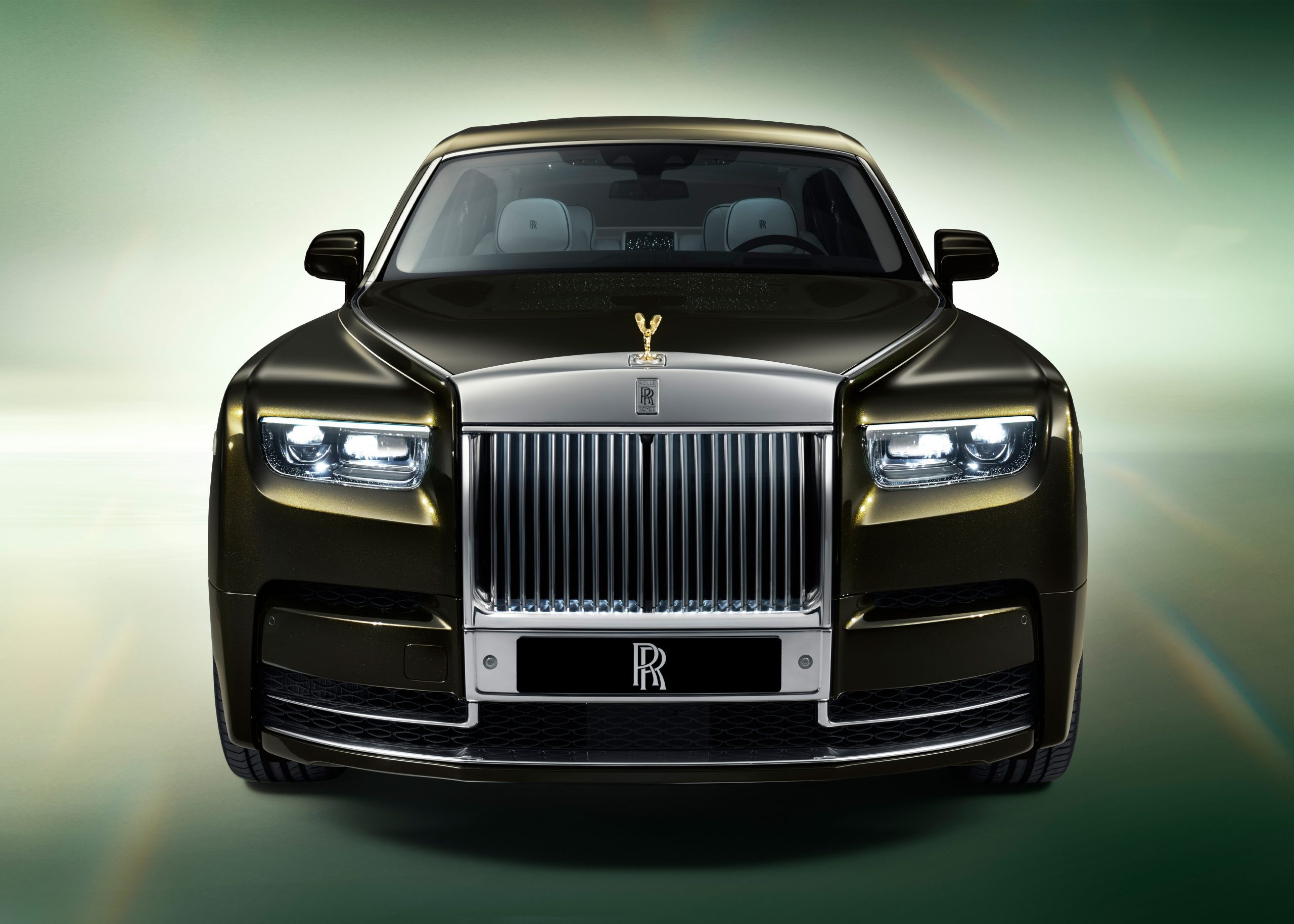 By Design: Rolls-Royce Phantom VIII