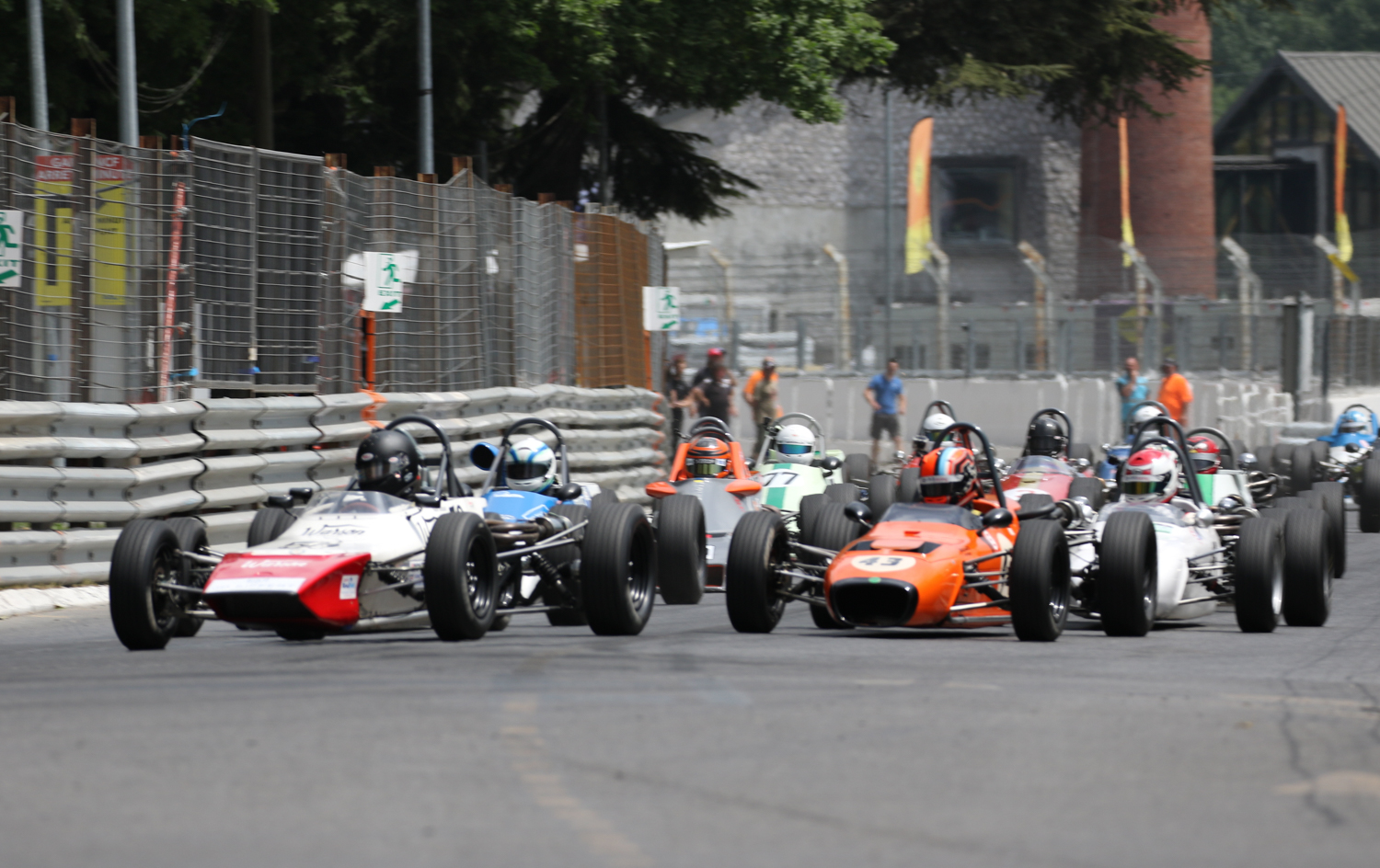 FORMULA FORD RACE START - BUSY GROUP INTO STATION HAIRPIN. Picasa