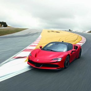 Ferrari SF90 Stradale, the most advanced supercar on the market today