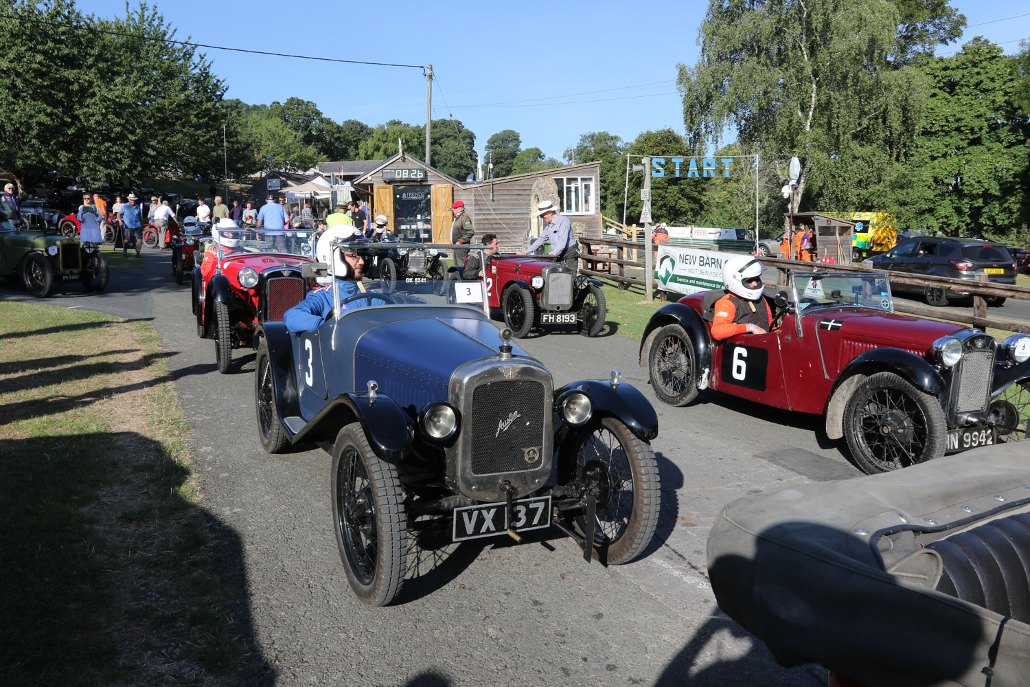 AUSTIN SEVENS LINE UP FOR RUNS IN THEIR ANNIVERSARY YEAR. Picasa