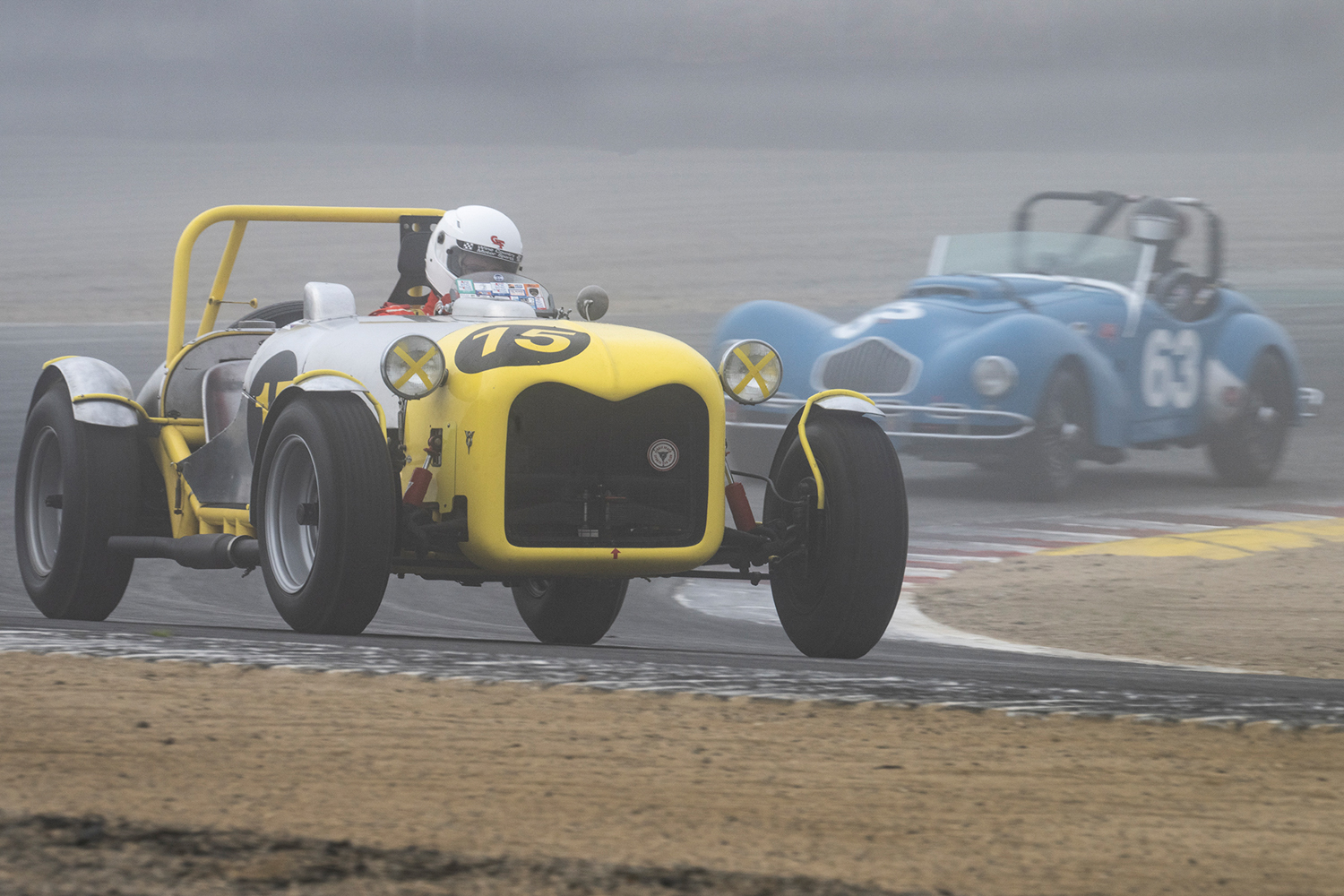 Marcus Bicknell - 1952 Manning Streets Special in Friday's fog. Dennis Gray