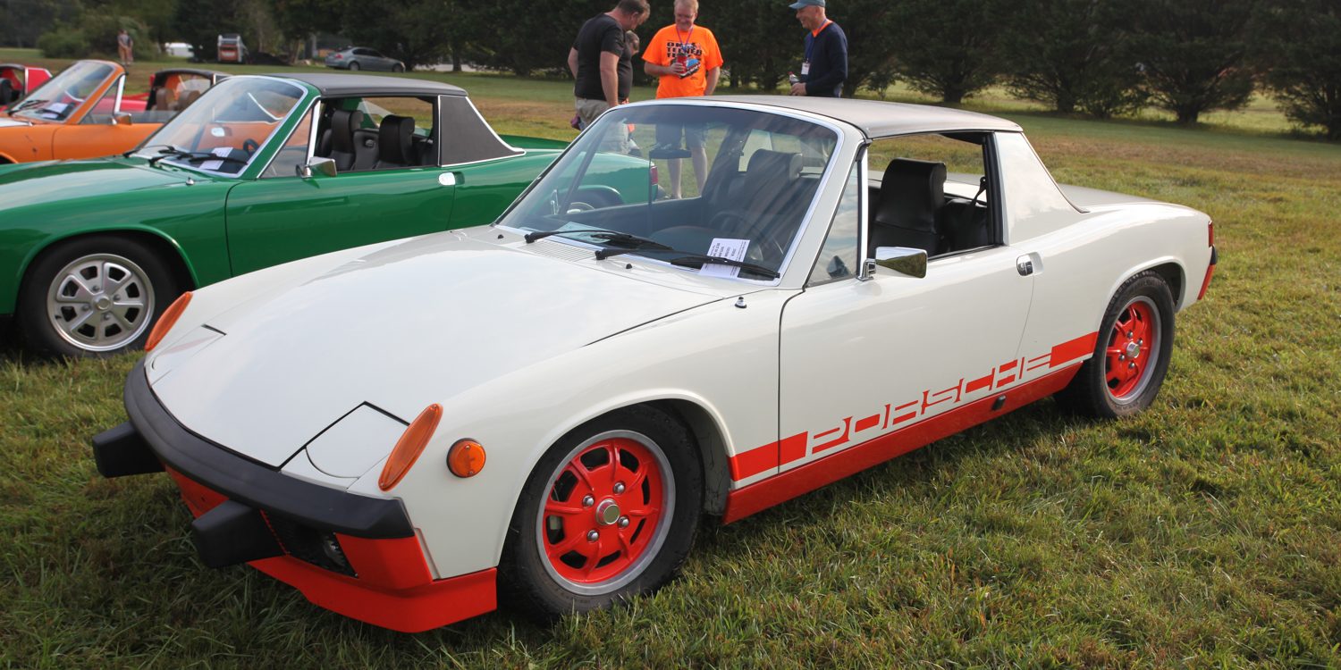 This CanAm special edition is called Creamsicle.