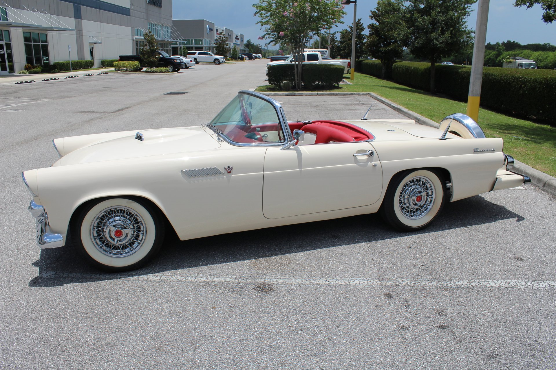 Car Of The Day: 1955 Ford Thunderbird