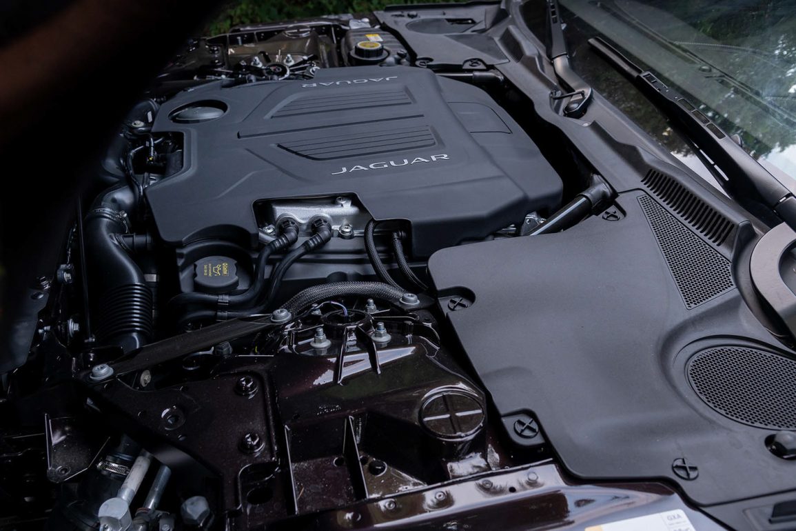 2022 Jaguar F-Type R