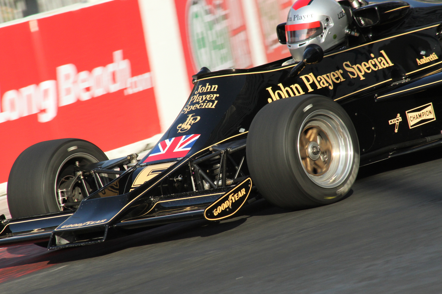 #  5 - 1976 Lotus 77 - Chris Locke Craig R. Edwards