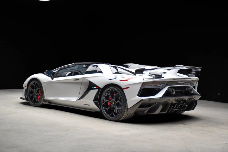 Here's Your Chance To Acquire A Low Mileage Lamborghini Aventador SVJ ...