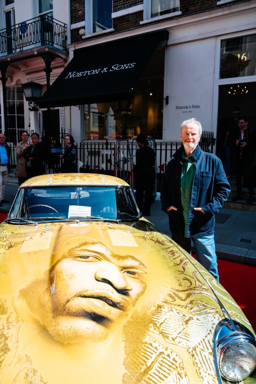 Hendrix Adorns "Electric Lady" EType