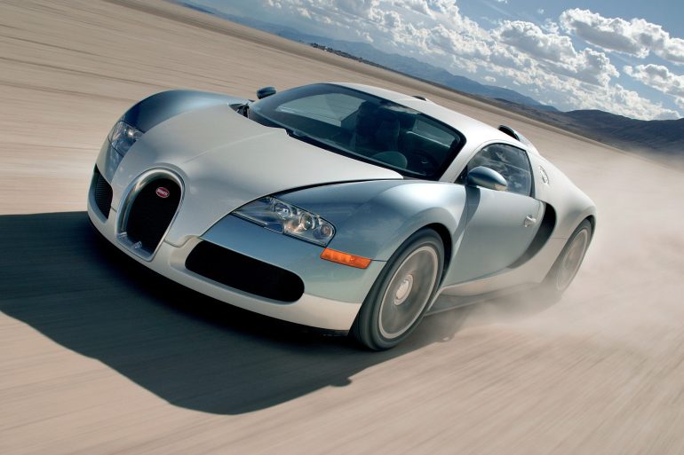 Bugatti_Veyron in/bei Gerlach in Nevada_USA www.ingobarenschee.de