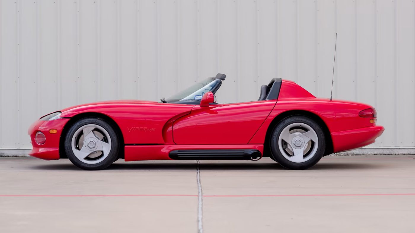 Car Of The Day: 1992 Dodge Viper RT/10 Roadster